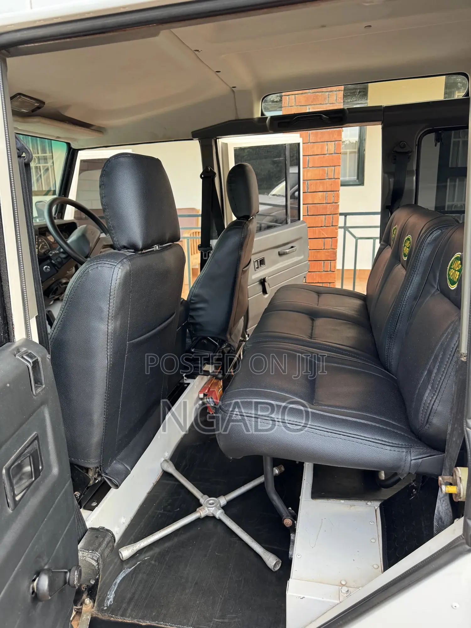 Land Rover Defender 1998 White