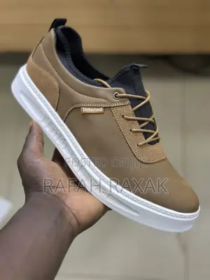 New Classic Brown Timberland Smart Casual Low Sneakers