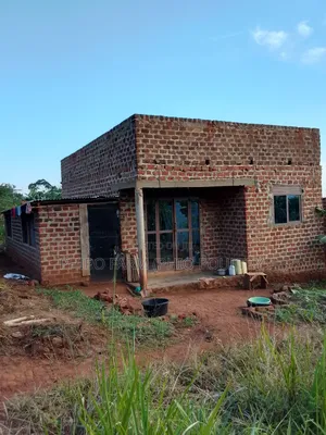 2 Bedroom House In Phiona's House, Kiringente For Sale
