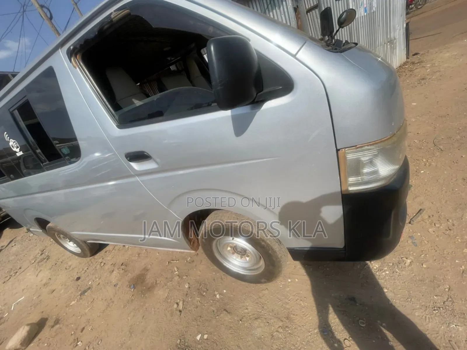 Toyota HiAce 2009 Grey