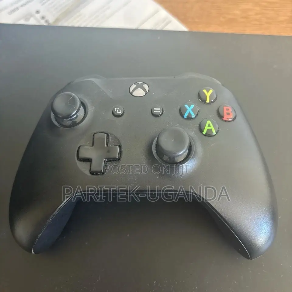 Microsoft Xbox One X 1tb Black Gaming Console