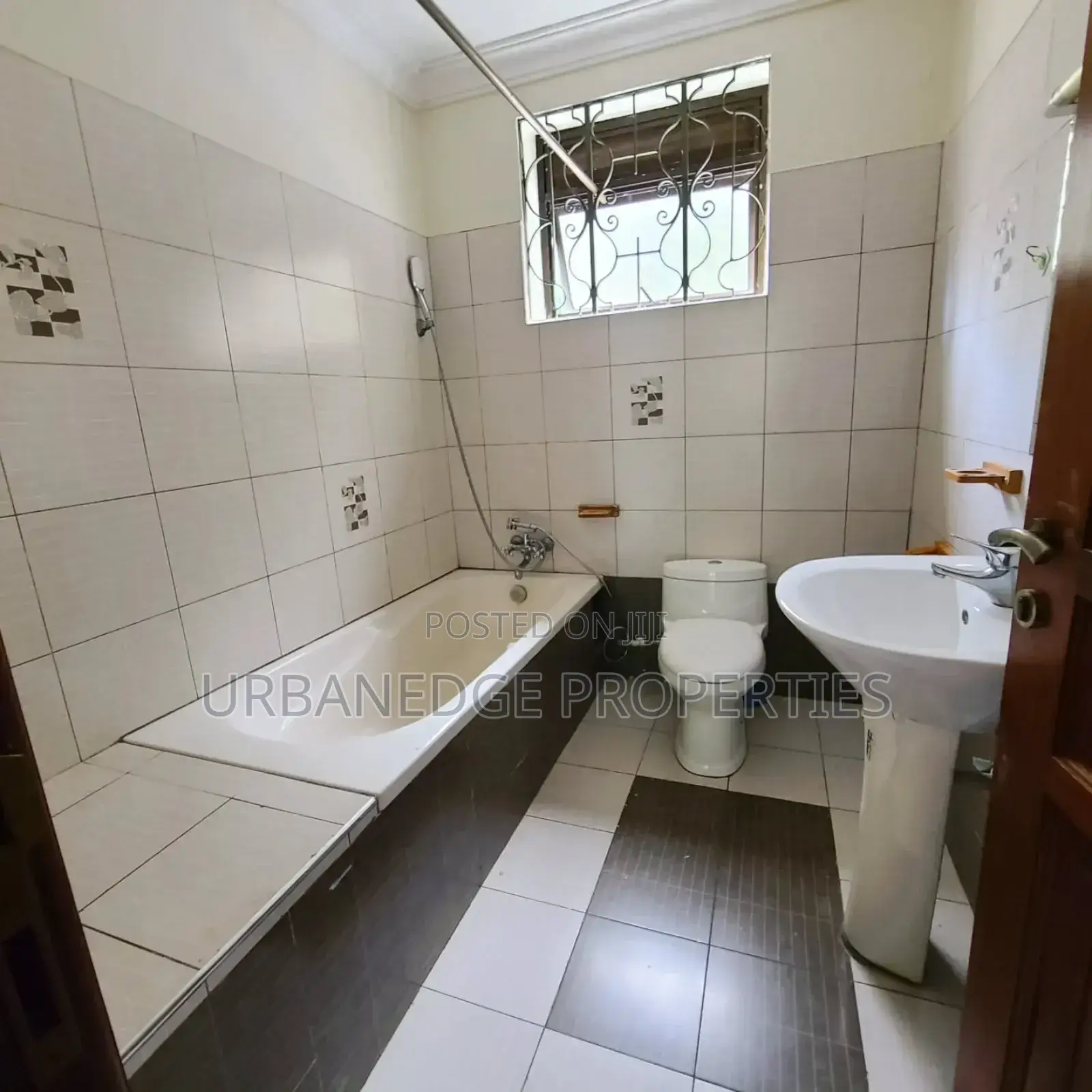 3bdrm Apartment in Bugolobi, Central Division for rent
