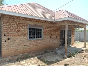 3bdrm House in Central Division for sale