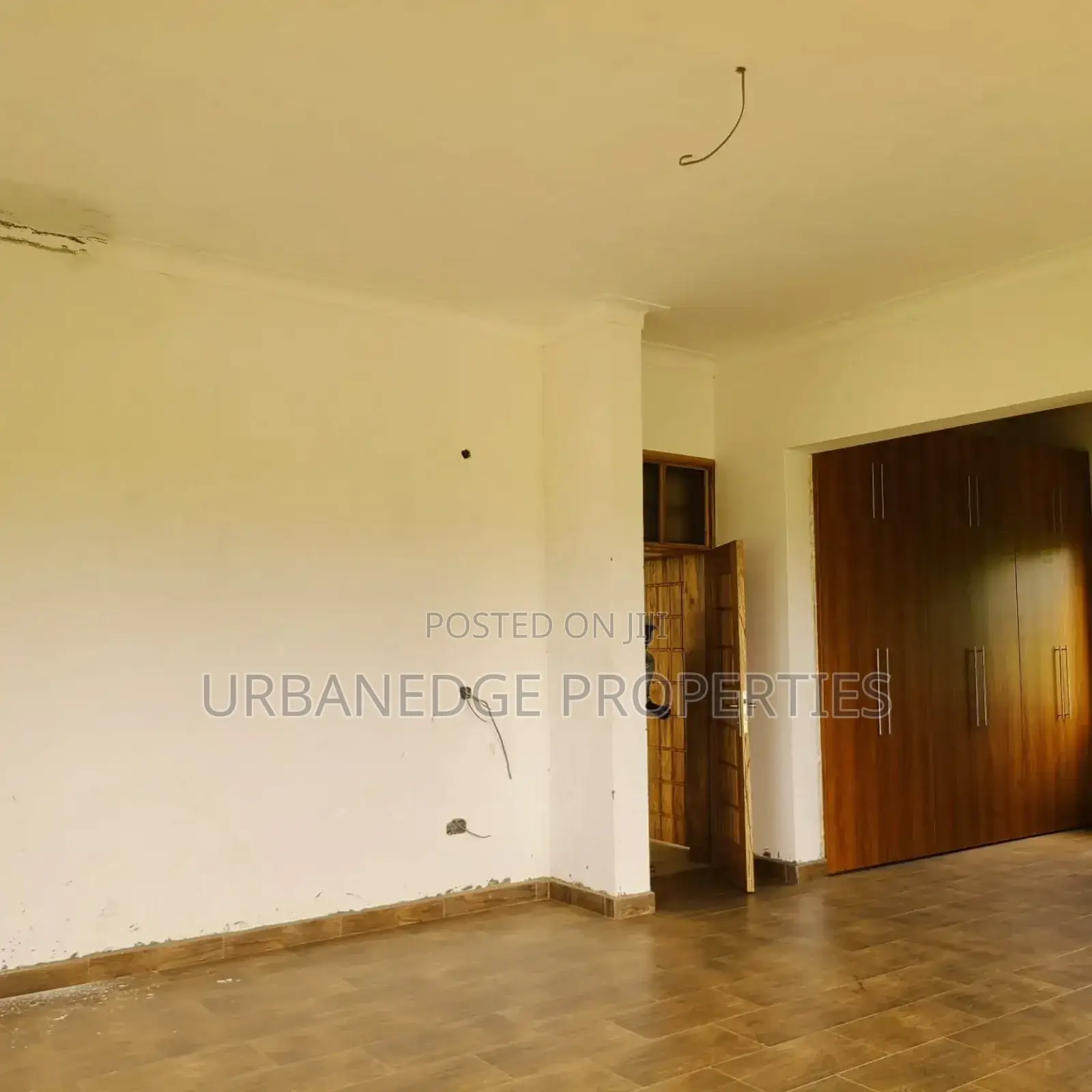 5bdrm House in Kasanga, Central Division for rent