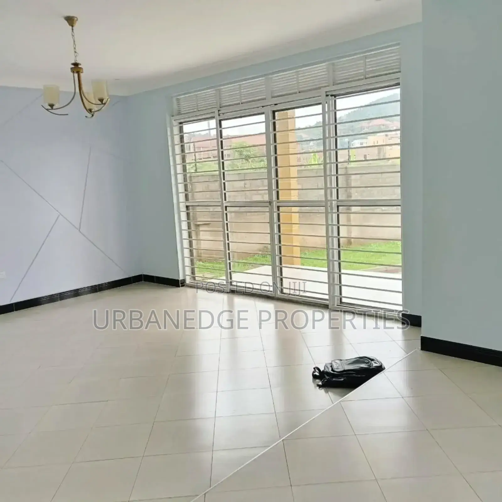 4bdrm House in Kitende, Central Division for rent