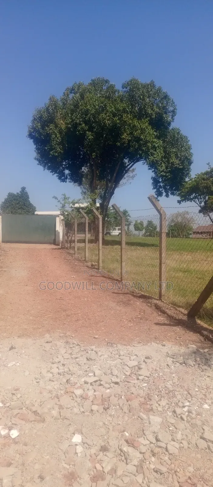 3 Acres of Land in Kira Bulindo in a Gate