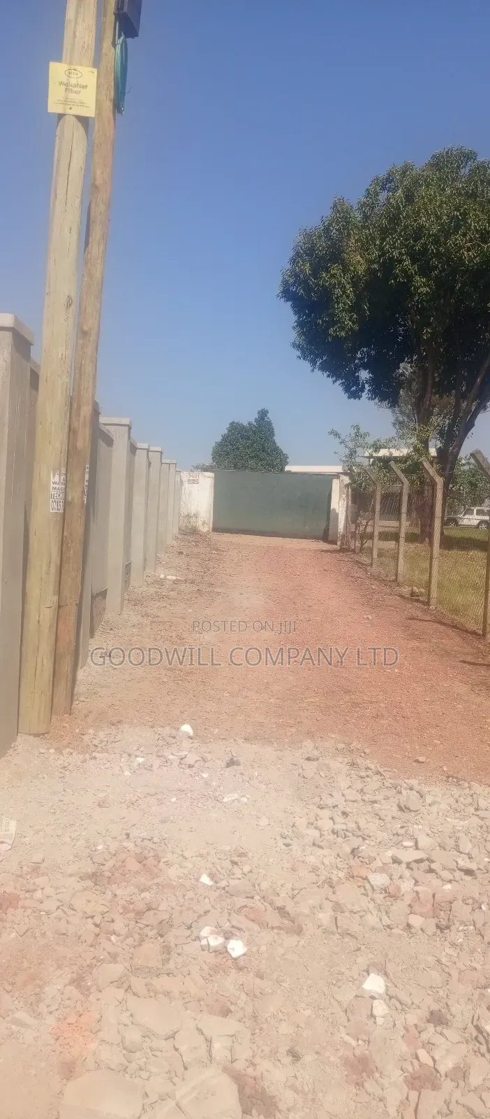 3 Acres of Land in Kira Bulindo in a Gate
