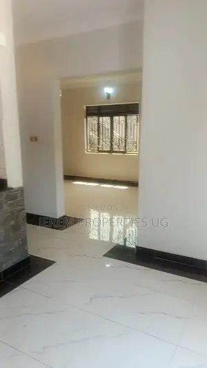 4bdrm House in Housing, Wakiso / Wakiso for sale