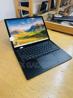New Laptop Microsoft Surface Laptop 4 16GB Intel Core I7 SSD 512GB