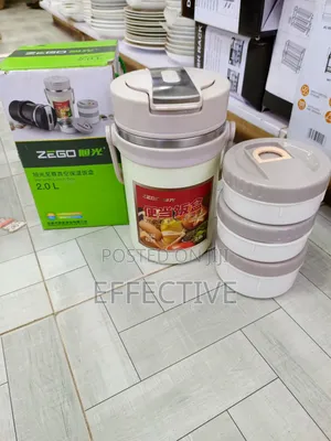 Zego Vacuum-Insulated Food Flask.