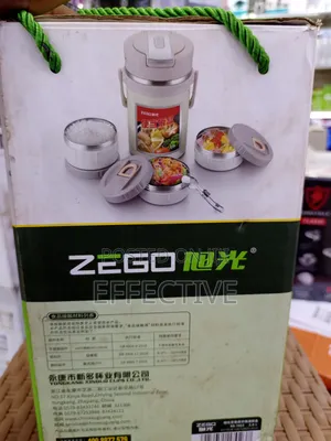 Zego Vacuum-Insulated Food Flask.