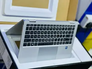 New Laptop HP EliteBook 1040 G8 16GB Intel Core I7 SSD 512GB