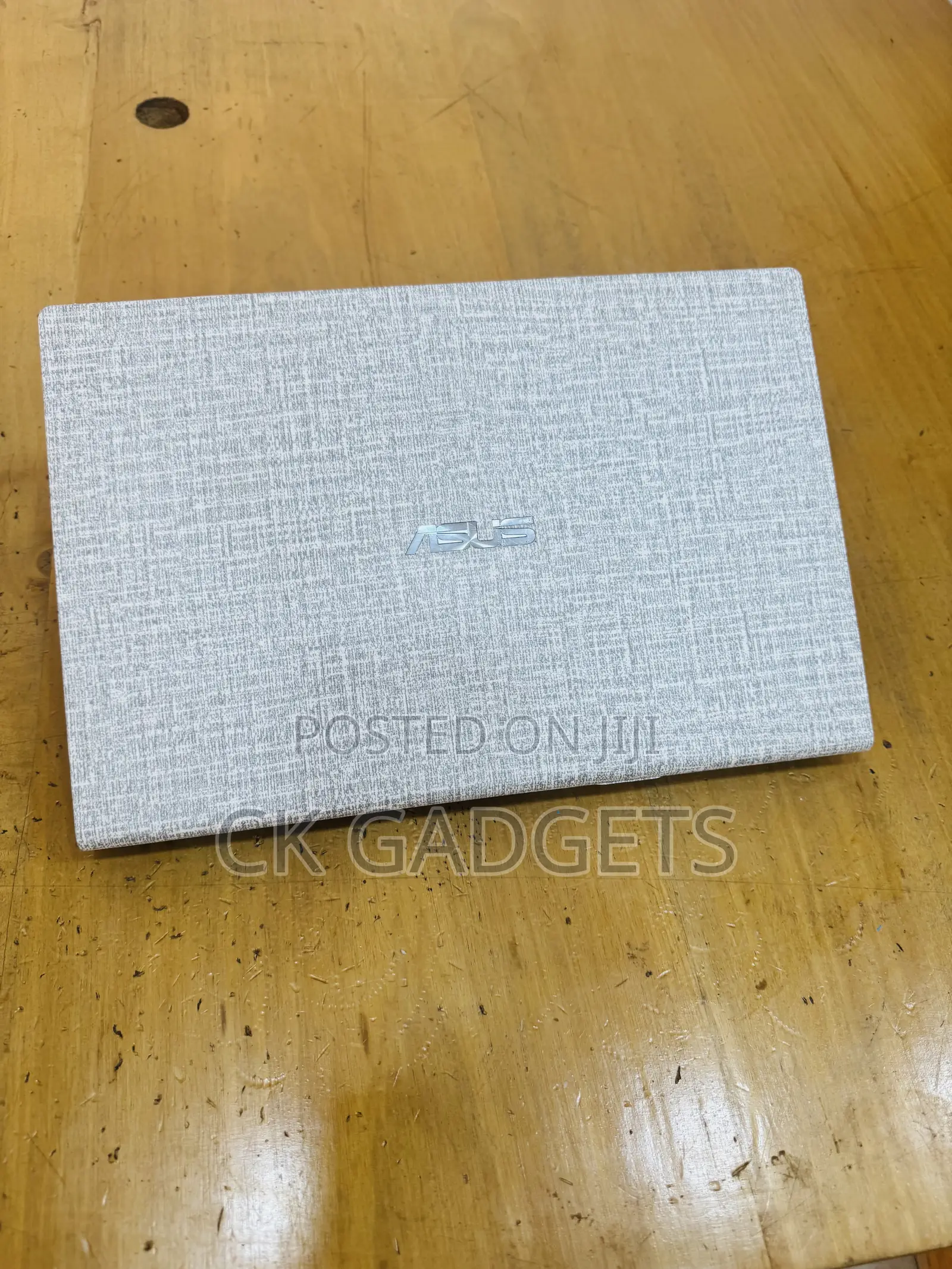 Laptop Asus VivoBook X540SA 8GB Intel Core I7 HDD+SSD 500GB