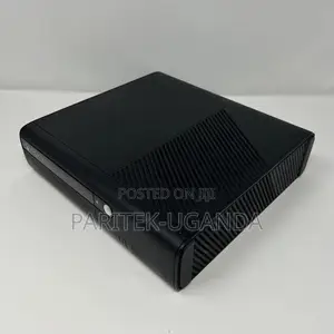 Microsoft Xbox 360 E Console – 250gb HDD – Refurbished – Oem Controlle