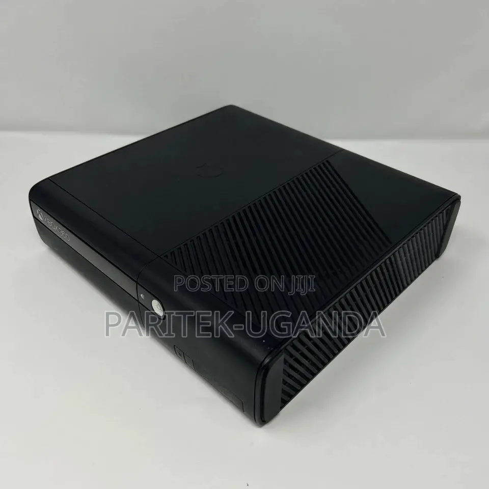 Microsoft Xbox 360 E Console – 250gb HDD – Refurbished – Oem Controlle