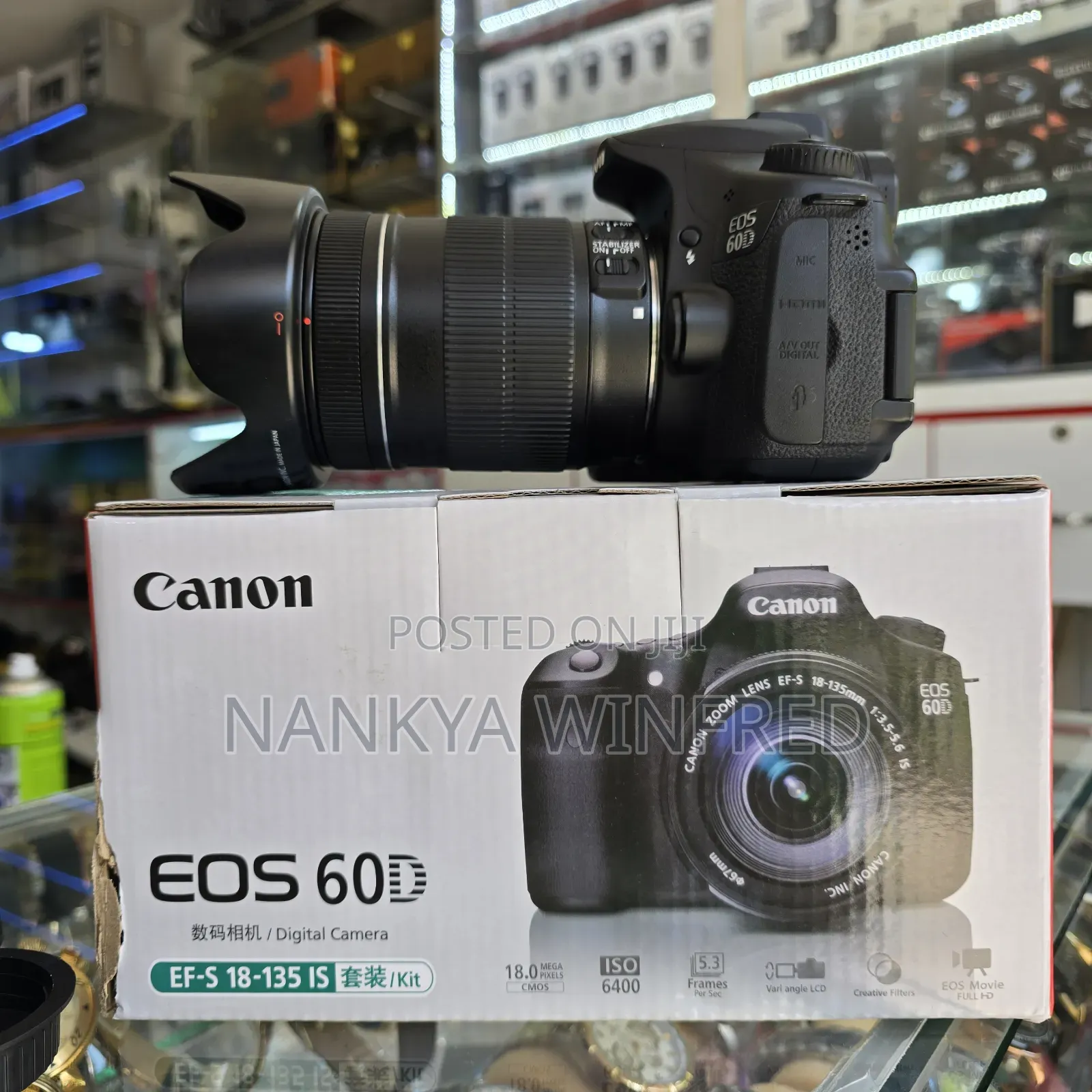 Eos 60d Canon With A 18-135mm