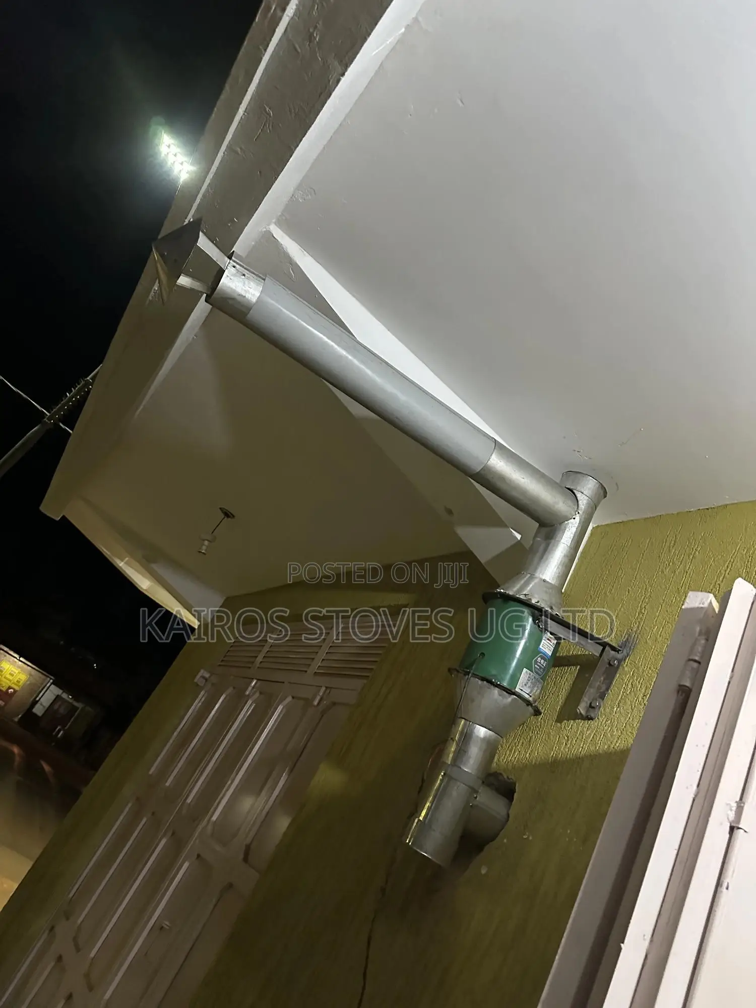 Heat and Smoke Extractor Chimneys