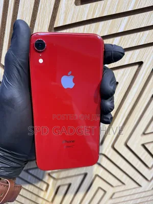 Apple iPhone XR 64 GB Red