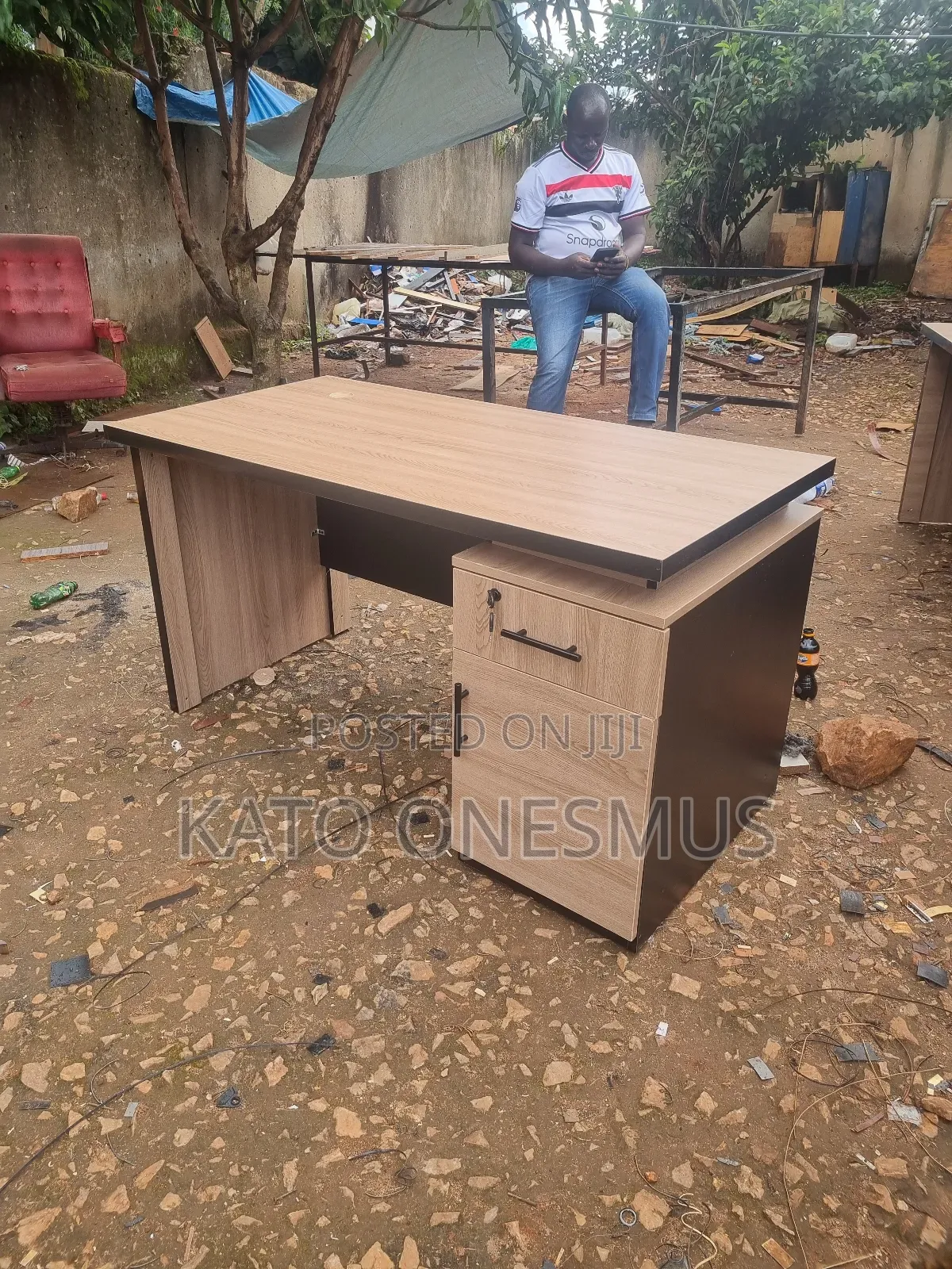 1.4 Metered Office Desk