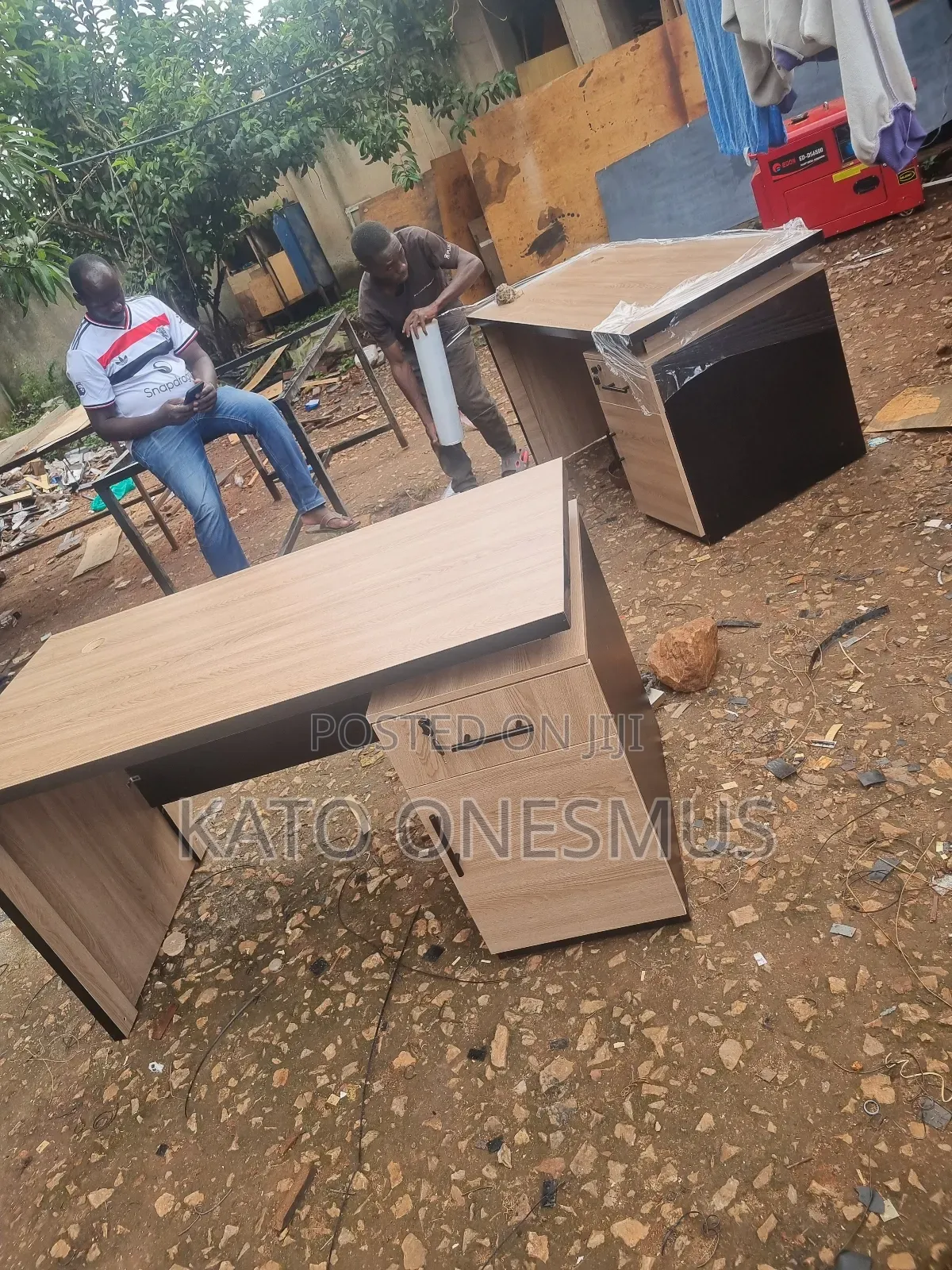 1.4 Metered Office Desk