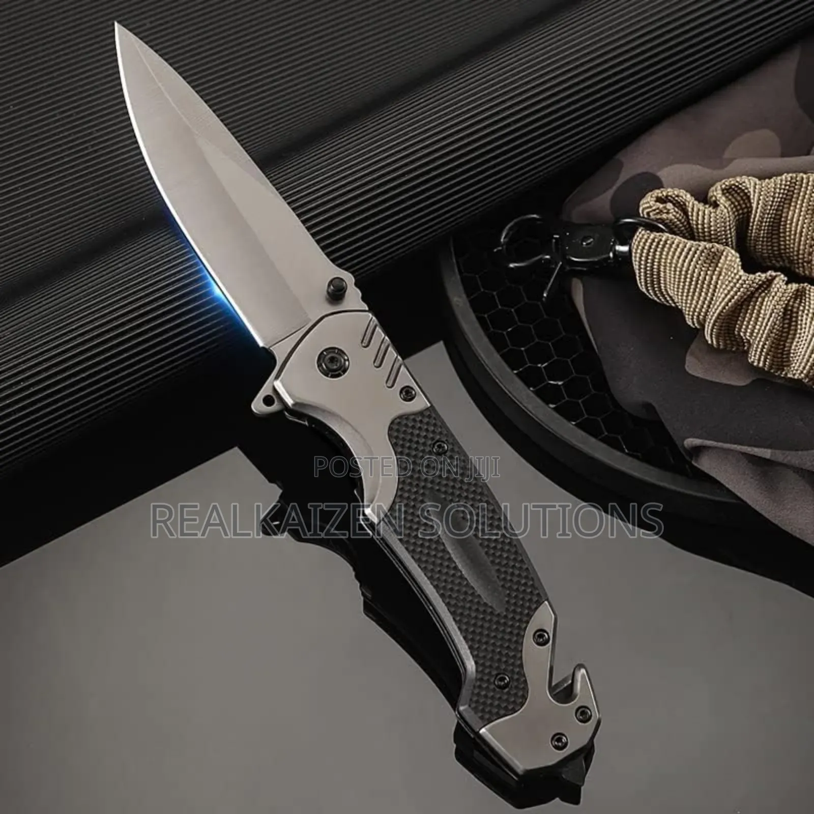 3-in-1 Survival Pocket Knife With Glass Breaker And Belt Cutter