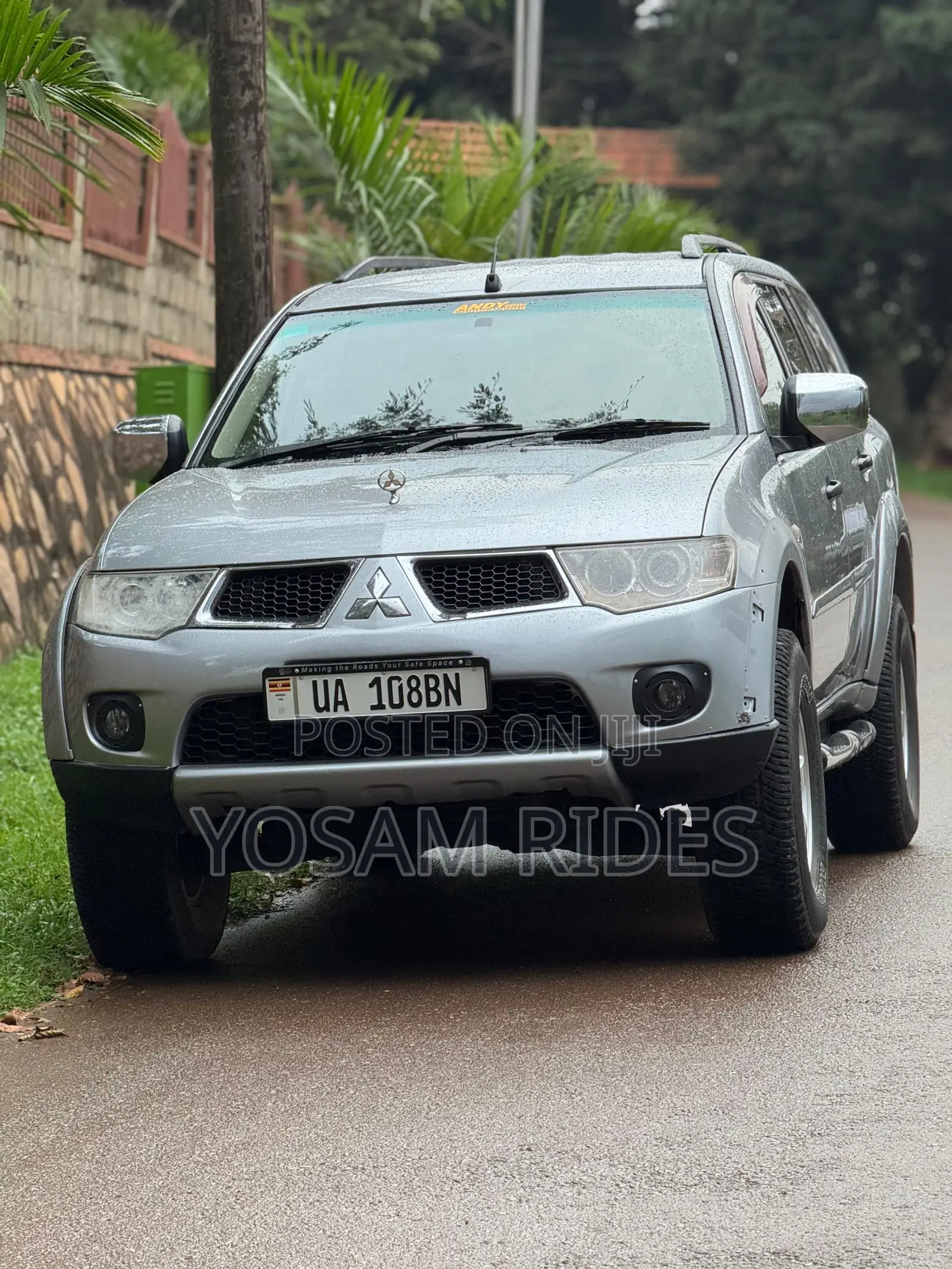 Mitsubishi Pajero Sport 2013 Silver