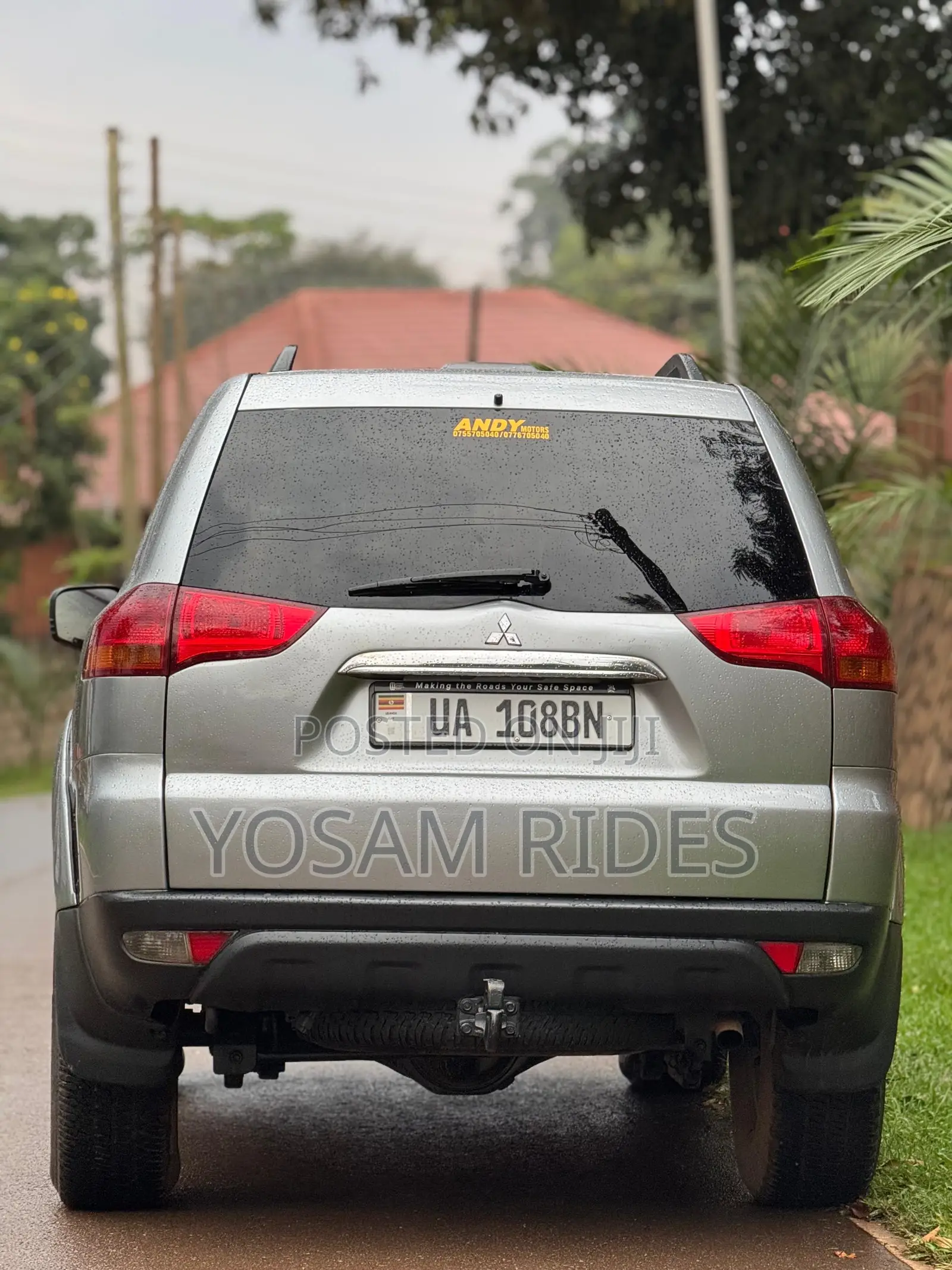 Mitsubishi Pajero Sport 2013 Silver