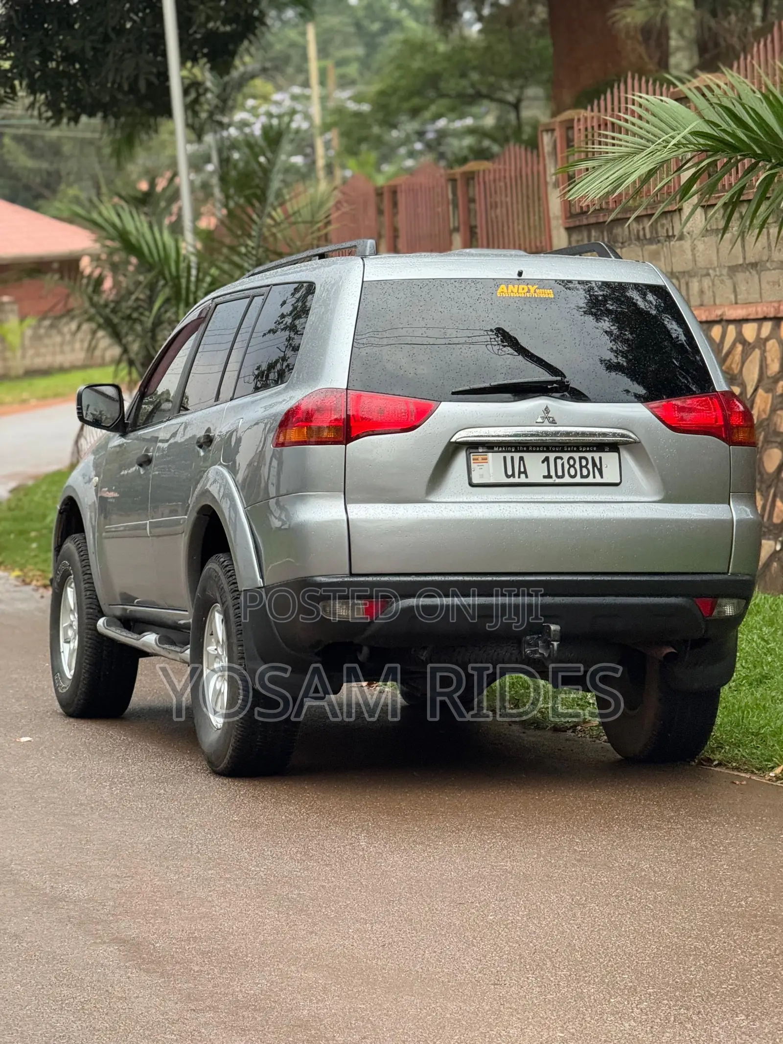 Mitsubishi Pajero Sport 2013 Silver