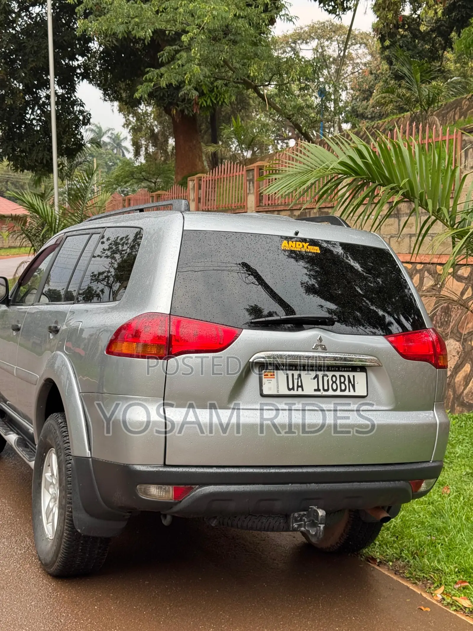 Mitsubishi Pajero Sport 2013 Silver
