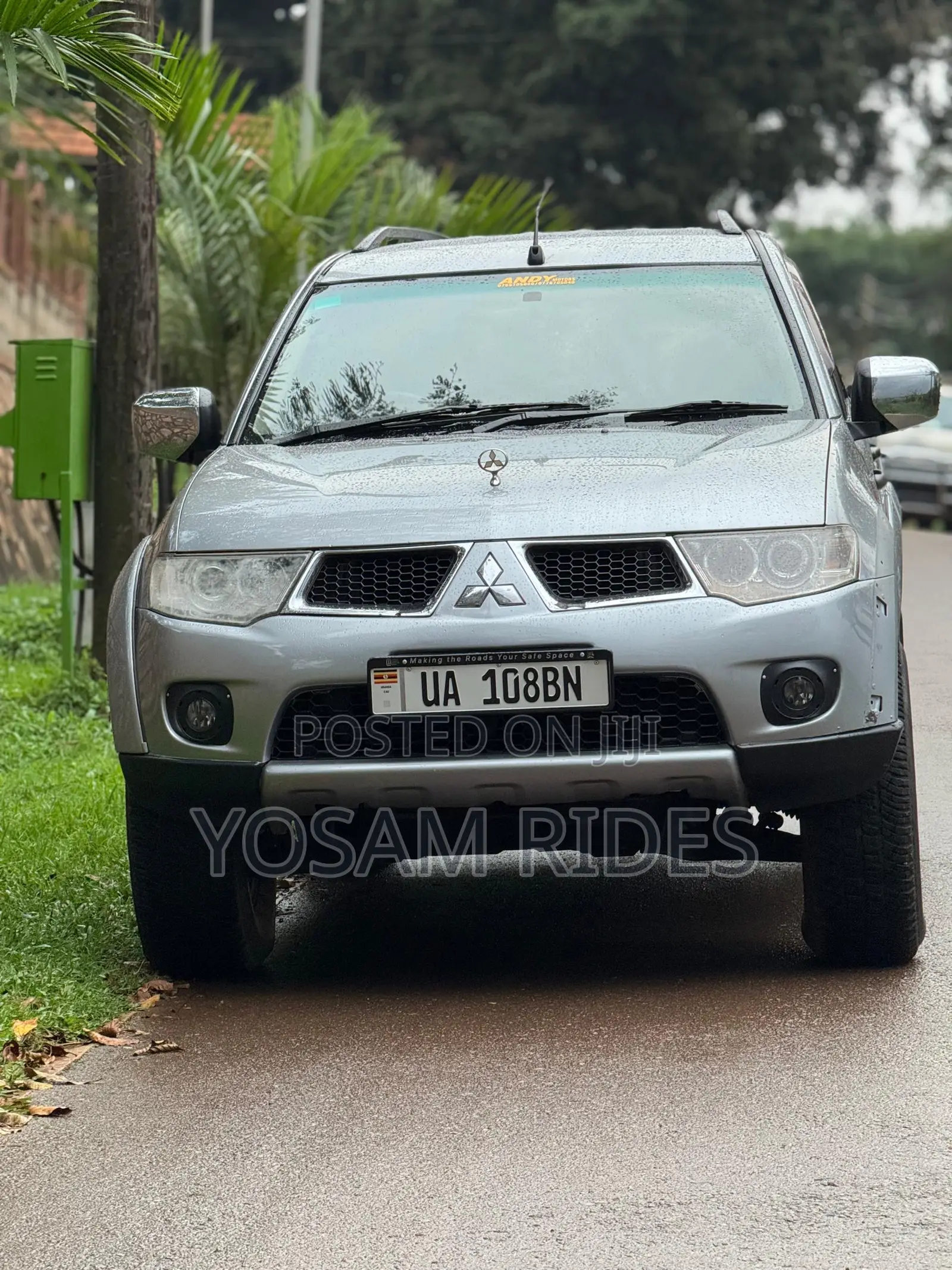Mitsubishi Pajero Sport 2013 Silver