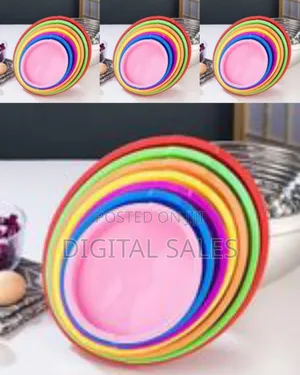 Set of 7 Stainless Steel Mixing Bowls With Colorful Lids