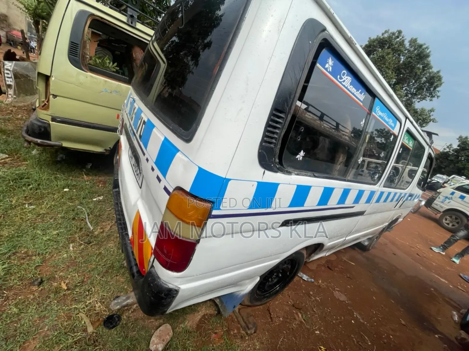 Toyota HiAce 1999 White