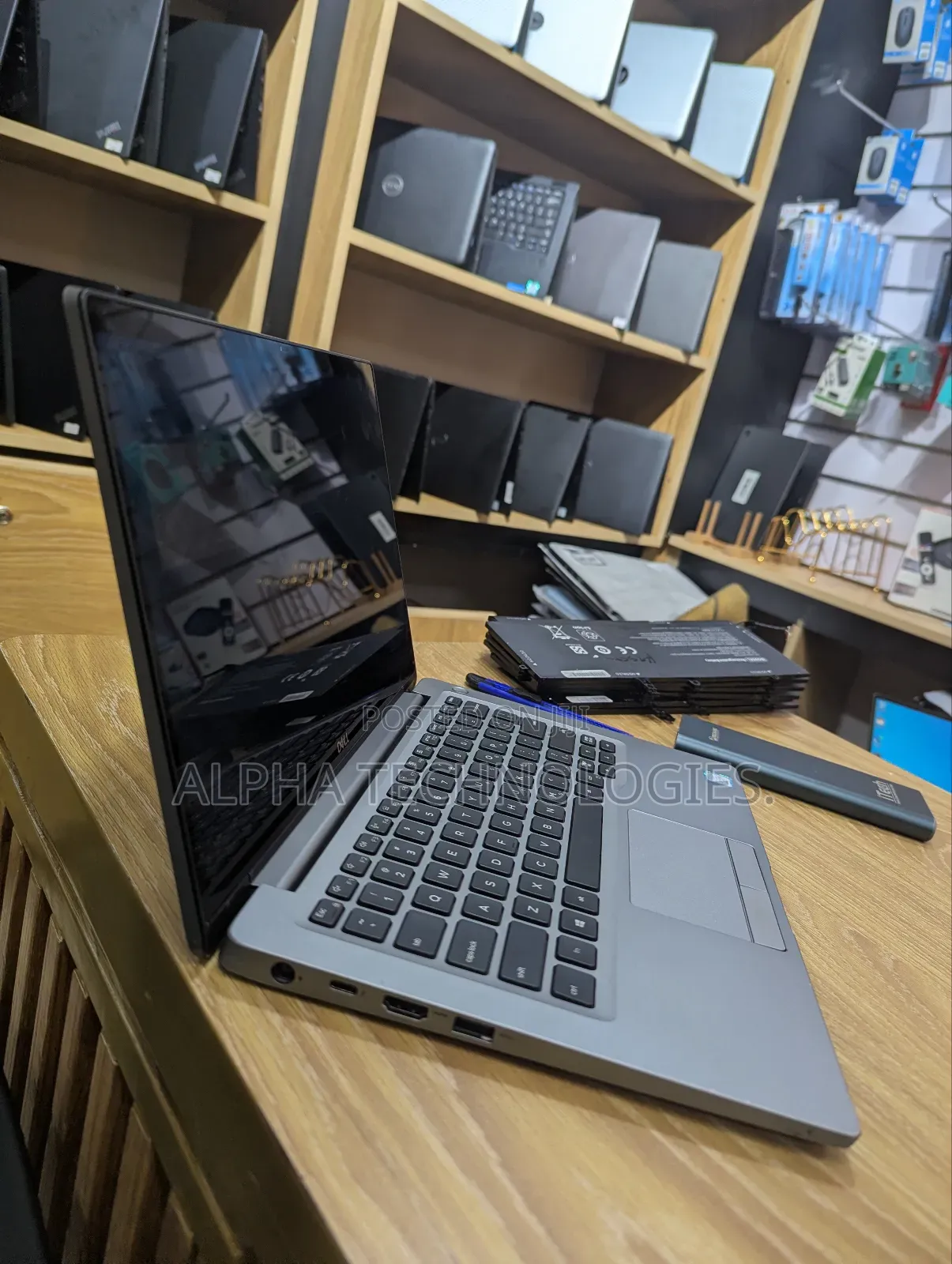 Laptop Dell Latitude 7400 8GB Intel Core I5 SSD 256GB