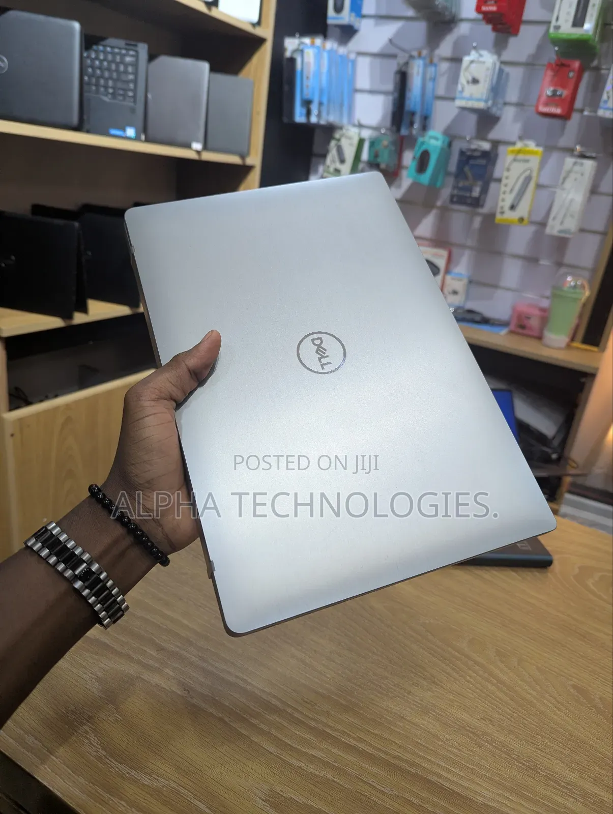 Laptop Dell Latitude 7400 8GB Intel Core I5 SSD 256GB