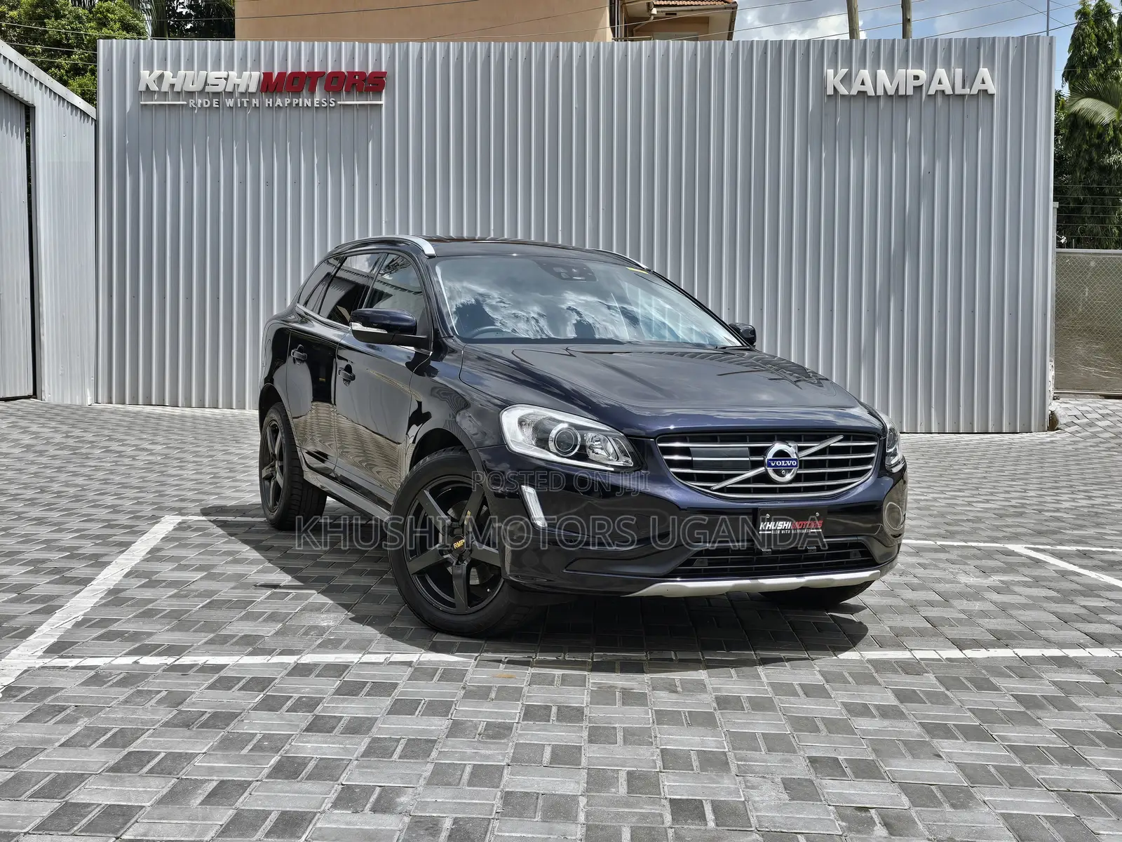 Volvo XC60 2016 Blue