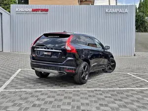 Volvo XC60 2016 Blue