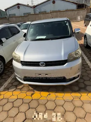 Toyota Corolla Rumion 2013 Silver