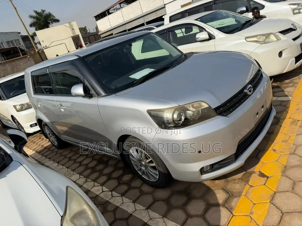 Toyota Corolla Rumion 2013 Silver