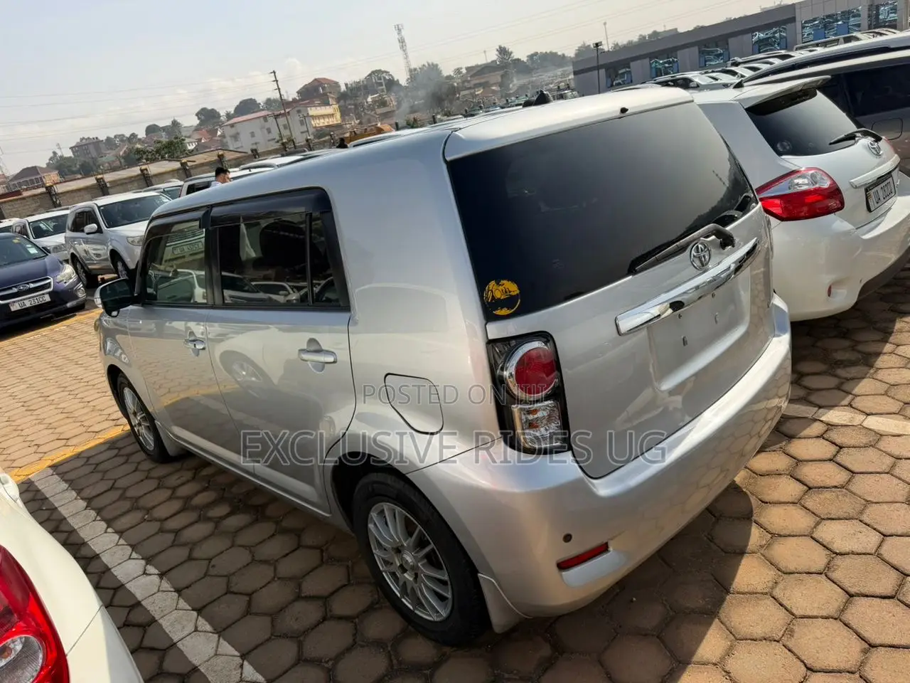 Toyota Corolla Rumion 2013 Silver