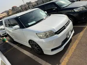 Toyota Corolla Rumion 2014 White