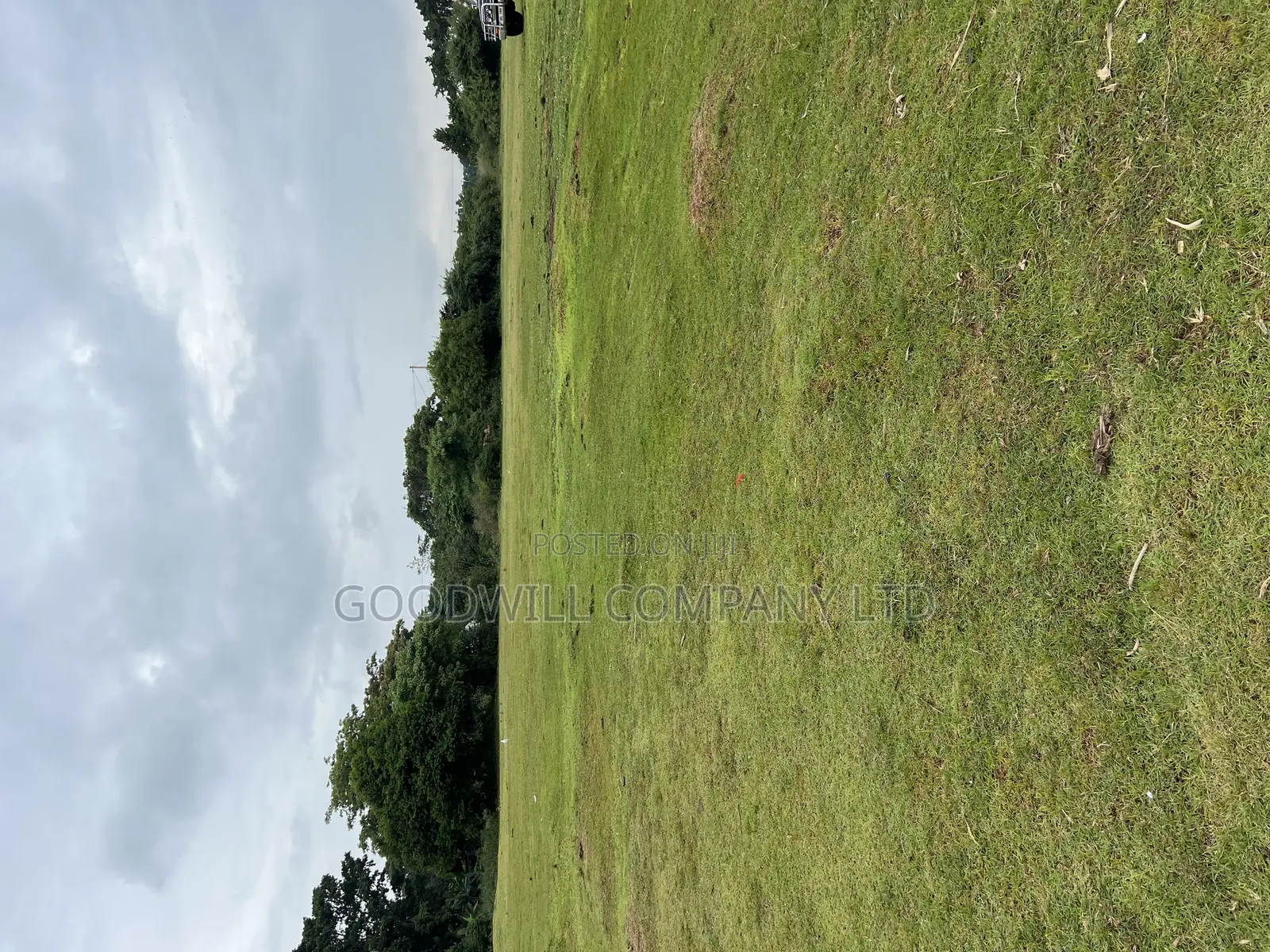 2 Acres of Land in Kihindi Nkokonjeru Touching on Lake Victoria