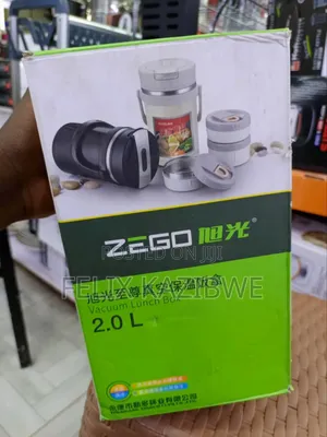 2.0l Zego Vacuum Lunch Box.