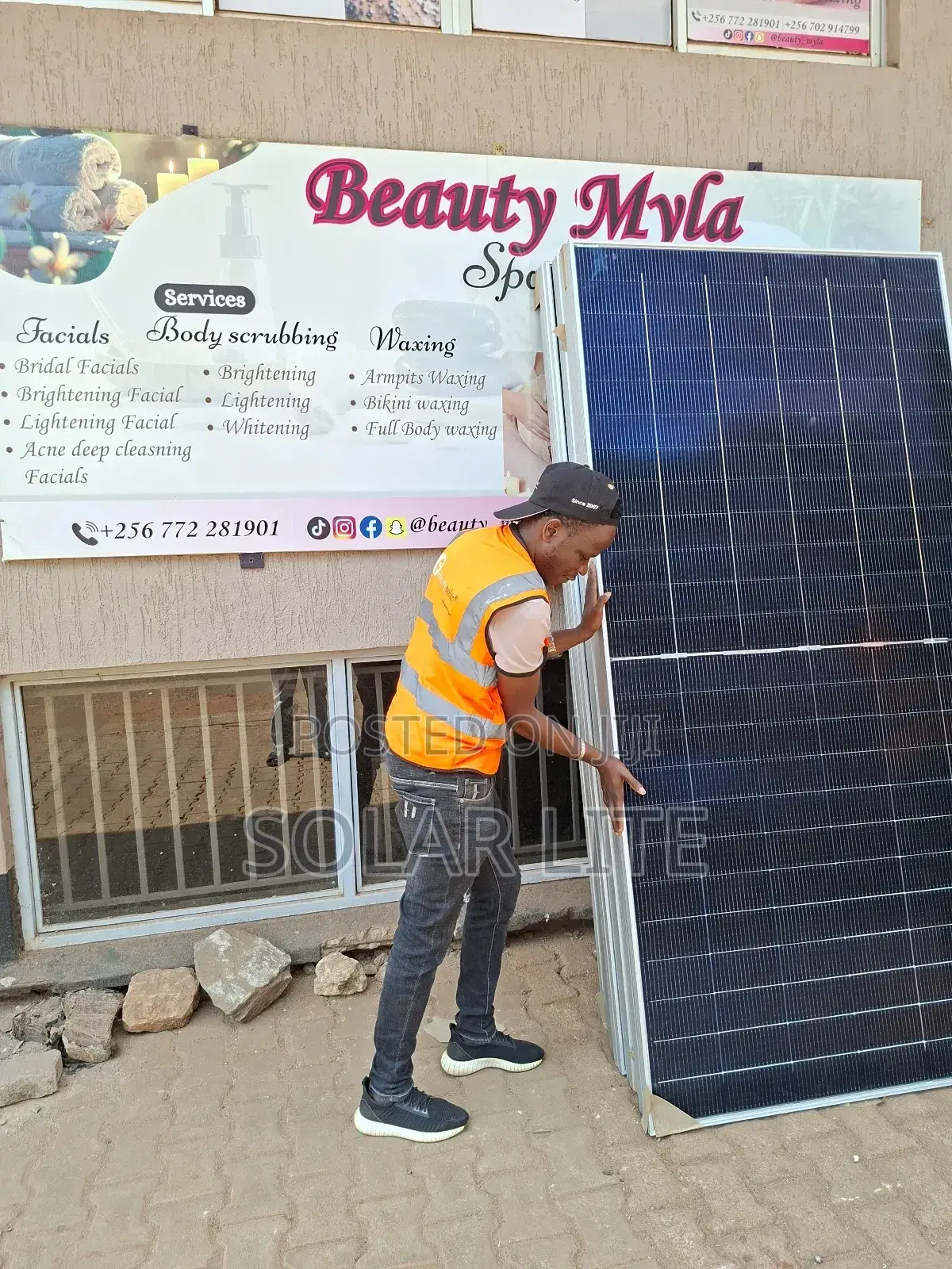 E-580w Mono Crystaline Solar Panels