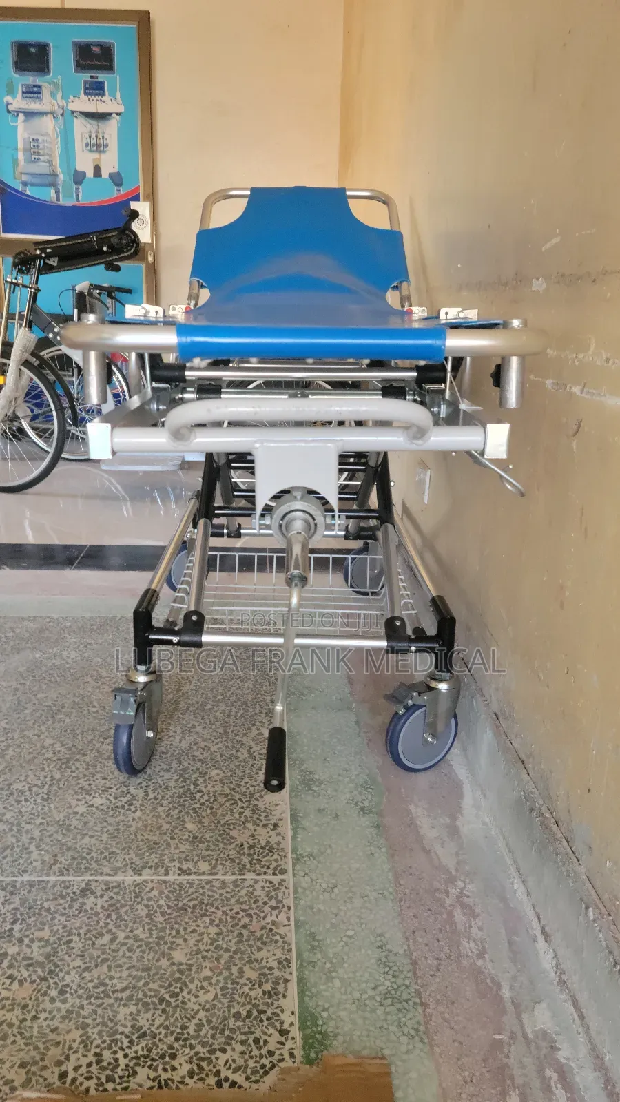 Patient Stretcher With a Crank Heavy Duty