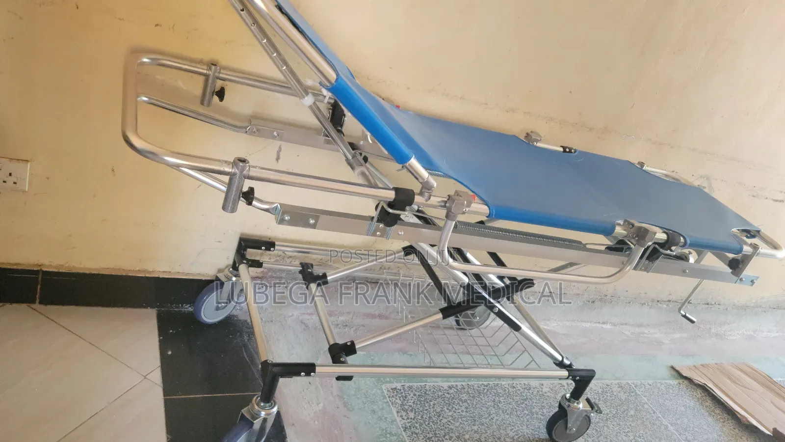 Patient Stretcher With a Crank Heavy Duty