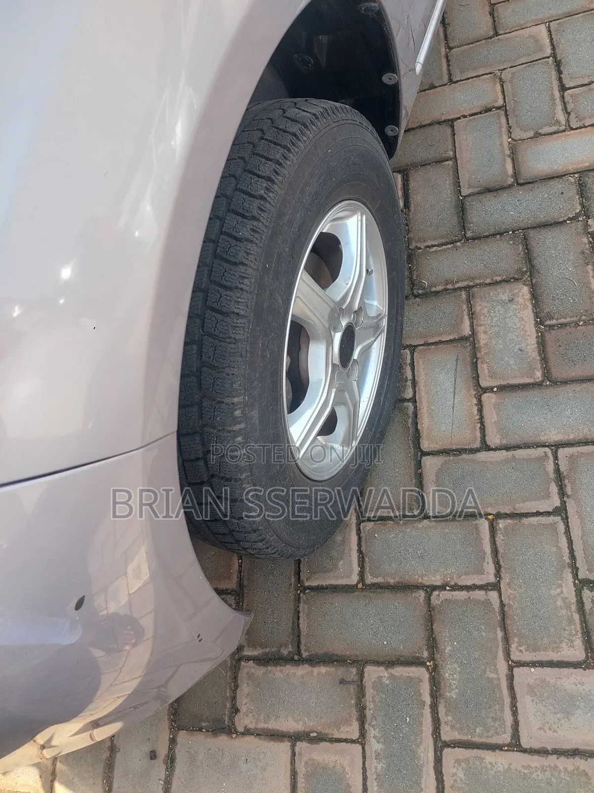 Toyota Passo 2012 Silver