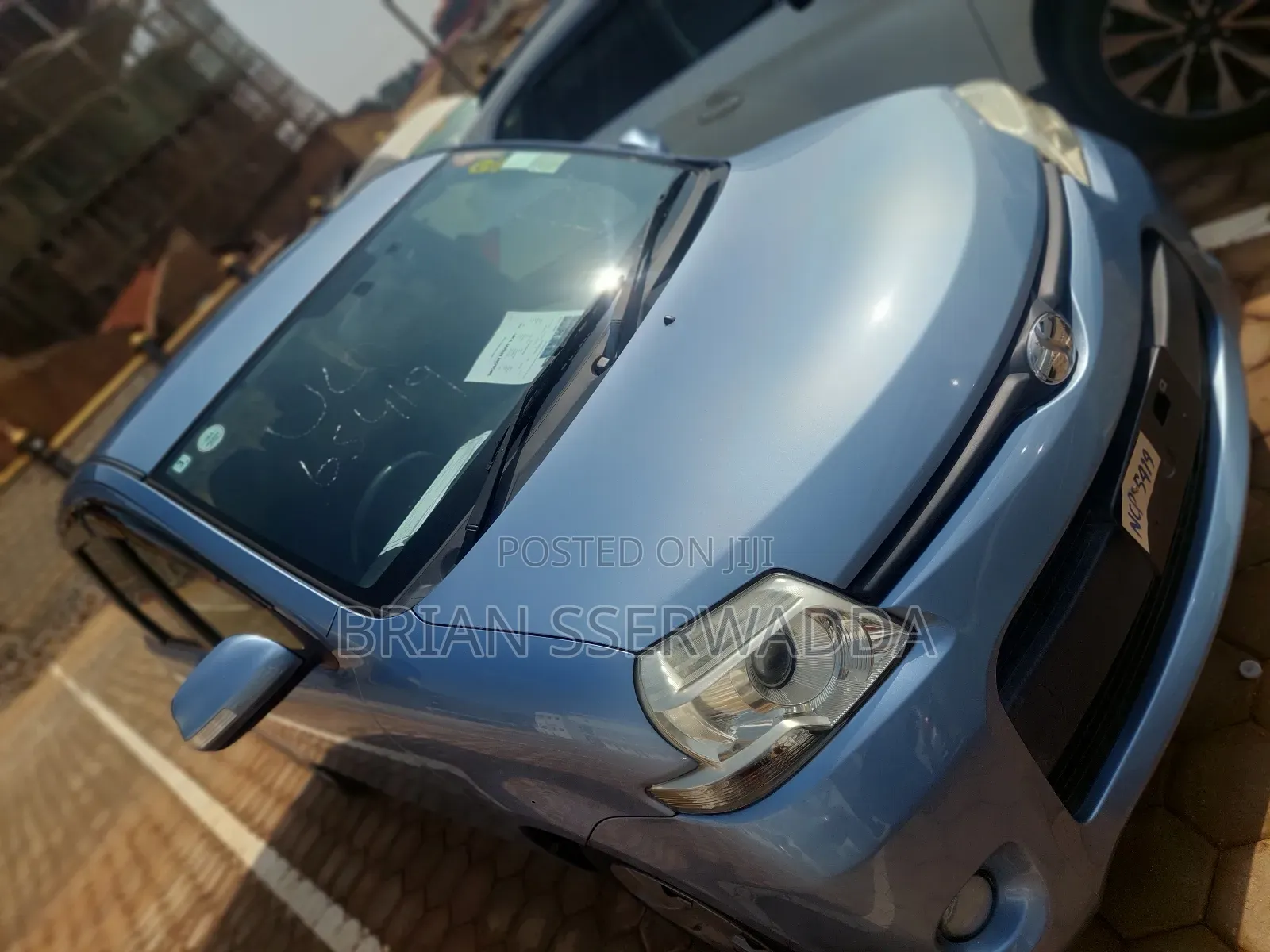 Toyota Sienta 1.5 AWD 2012 Blue