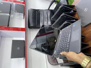 Laptop Dell Latitude 3189 4GB Intel Celeron SSD 128GB