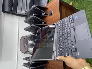 Laptop Dell Latitude 3189 4GB Intel Celeron SSD 128GB