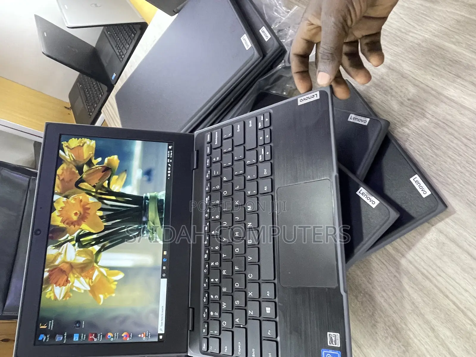 Laptop Lenovo 100e 4GB Intel Celeron SSD 128GB
